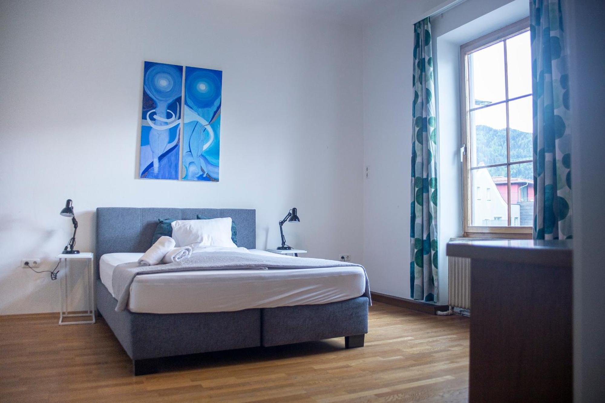 Trend Lokal-Rooms-Bar Frohnleiten Dış mekan fotoğraf